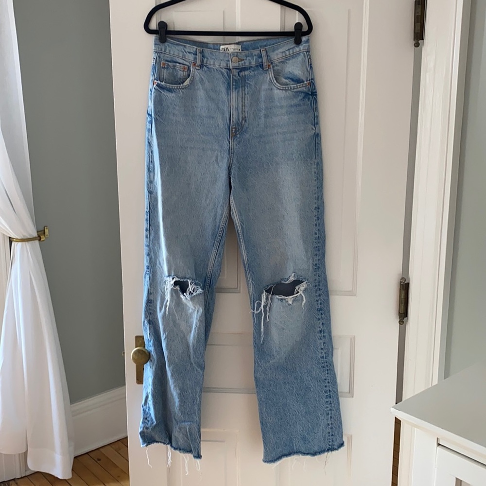 Zara Full Length Straight Leg Jeans